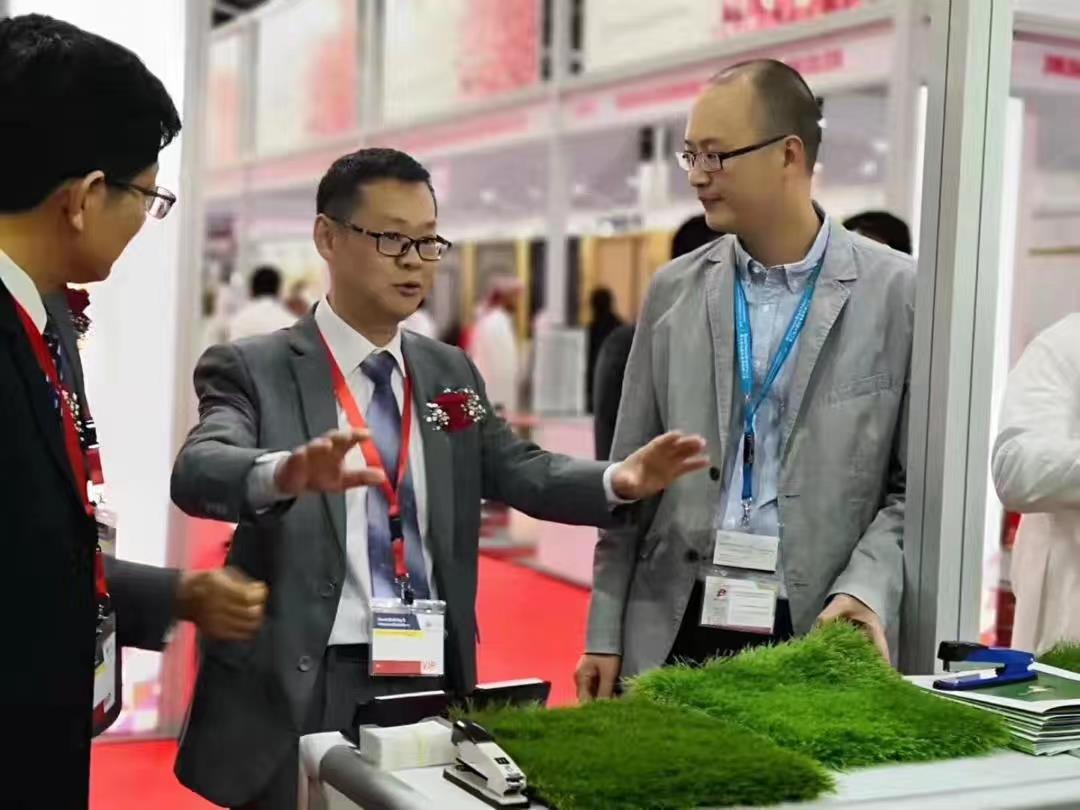 Chinese consul and JS Artificial Grass