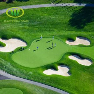 Umetni turf in dajanje zelenih