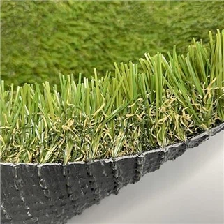 Zelena umetna preproga